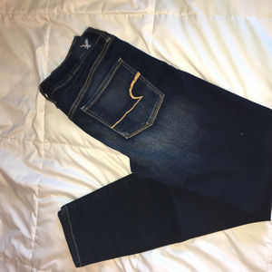 American Eagle Outfitter skinny jean